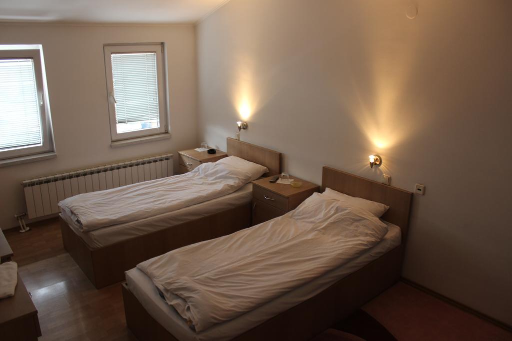 Rooms Zebax Сараево Экстерьер фото